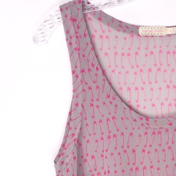 URBAN OUTFITTERS Lightweight Safety Pin Print Semi Sheer Casual Tank Top - Picture 4 of 6